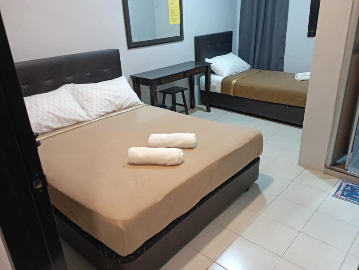 D Layaran Kuantan Lpt Exit 833 Hotel Kültér fotó