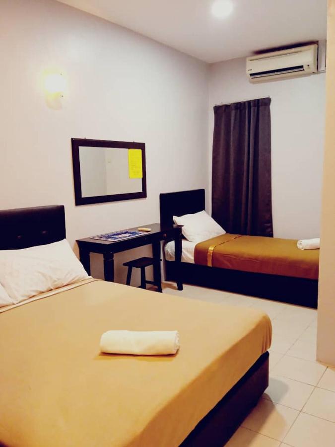 D Layaran Kuantan Lpt Exit 833 Hotel Kültér fotó